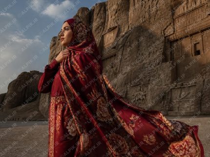 شکوه پوشش ایرانی در نقش رستم