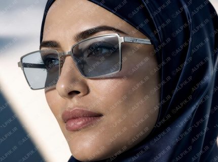 عینک آفتابی زنانه مدرن با فریم فلزی نقره‌ای