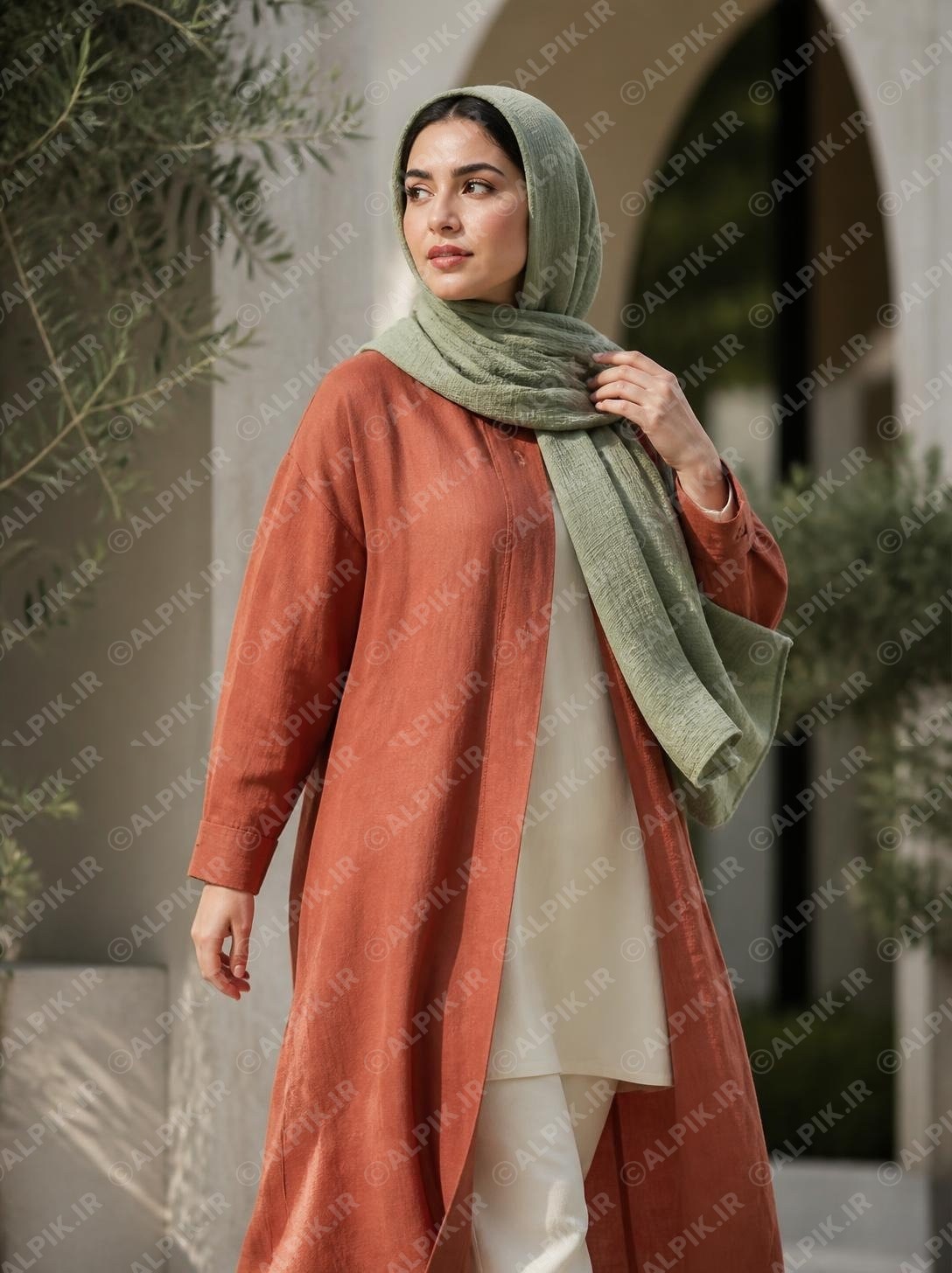 alpik-3056846.jpg مدل مانتو جلو باز زنانه با استایل شیک و مینیمال